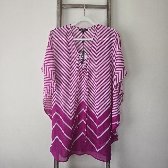 ⭐️40% Off⭐️ CZ Collection Beach Coverup - Picture 2 of 8